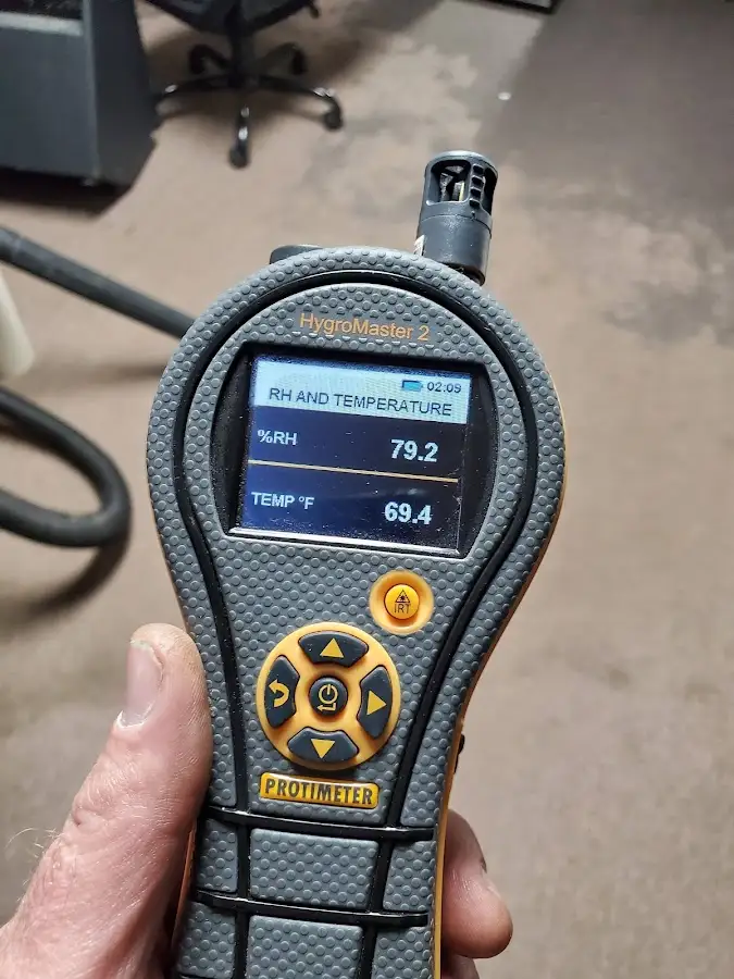 Moisture meter humidity assessment for Mold Remediation & Removal in Union Gap
